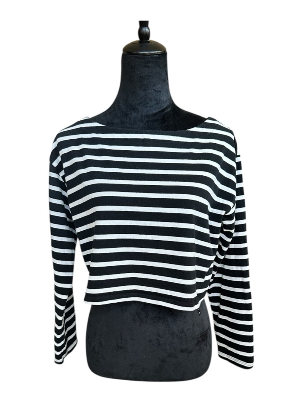 J.Crew Cropped Fit Striped Top Boxy Sz Small Black White Long Sleeve Boat Neck